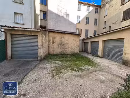 parking à louer - toulon (83) - 120€