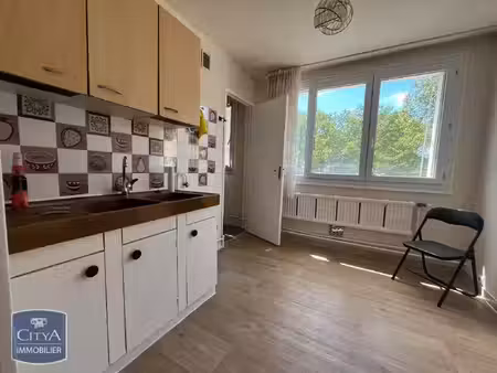 appartement à louer 4 pièces 65.29 m² - mâcon (71) - 615€