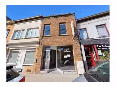 maison à vendre avec terrasse et 2 chambres   châtelineau (vbe79142)