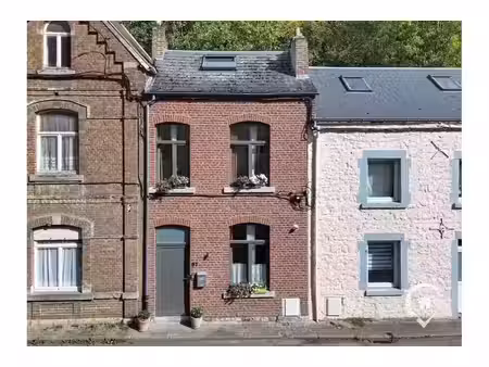 maison à vendre à rue camille henry 81 dinant (vbe79079)