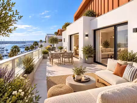 appartement t2 terrasse de 30m² vue port – port-saint-louis