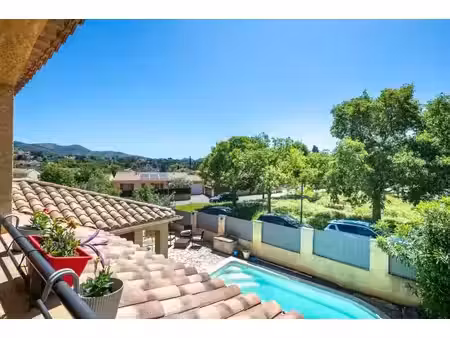 maison familiale avec piscine à marseille