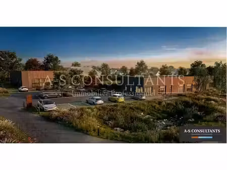 location local commercial