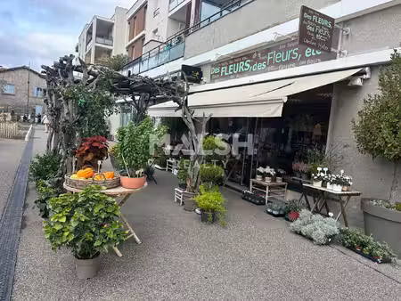 location local commercial 78m²
