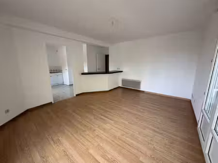 location appartement 3 pièces 62m² beligneux 01360