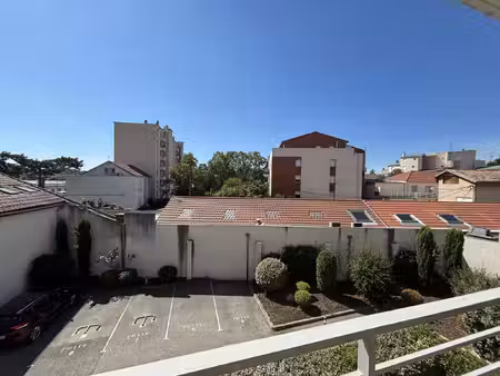 location appartement 3 pièces 78m² valence 26000