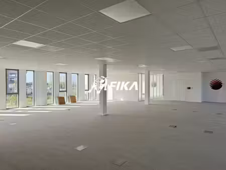 location bureaux merignac 33700 96m² à 612m²