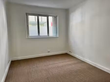 location bureaux paris 75008 42m²