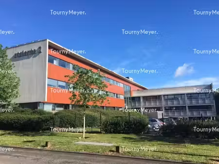 location bureaux 347m² à 700m²