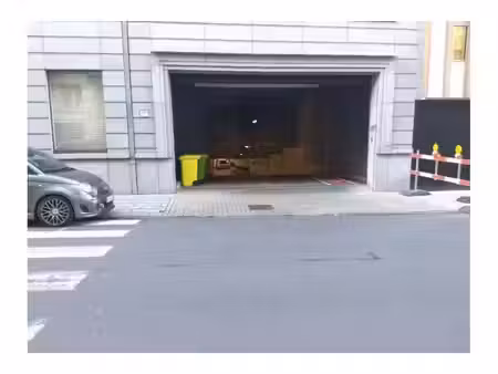 garage à louer à rue d'arlon 50 bruxelles (vbe79613)