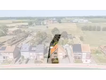 huis te koop in sint-niklaas met 3 slaapkamers