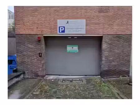 garage à louer à rue du miroir 68 bruxelles (vbe79529)
