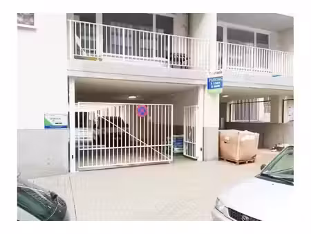 garage à louer à rue de l'orphelinat 36 anderlecht (vbe79533)