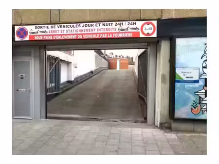 garage à louer à rue stéphanie 144 laeken (vbe79501)
