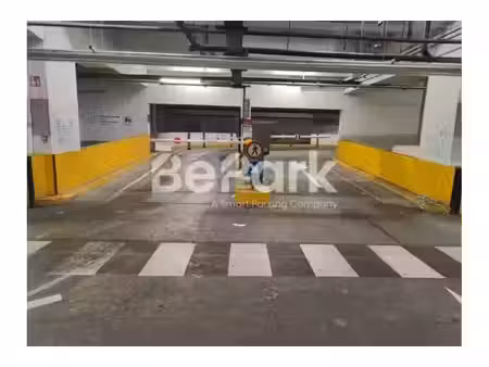 garage à louer à rue charles decoster 9 ixelles (vbe79450)