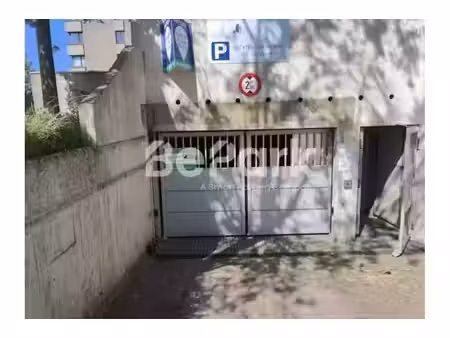 garage à louer à avenue de versailles 146 neder-over-heembeek (vbe79459)