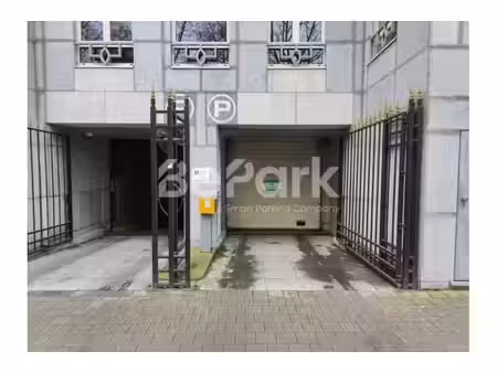 garage à louer à avenue de l'astronomie 30 saint-josse-ten-noode (vbe79444)
