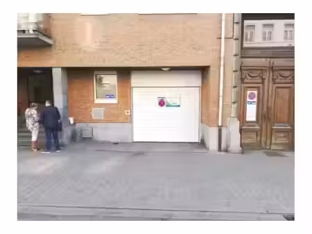 garage à louer à rue des palais 178 schaerbeek (vbe79489)