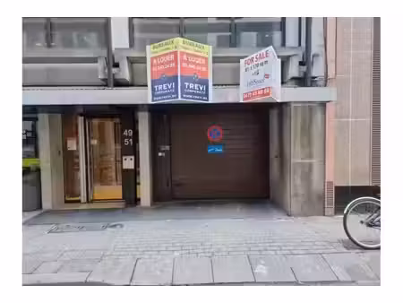 garage à louer à rue de trèves 49 bruxelles (vbe79332)