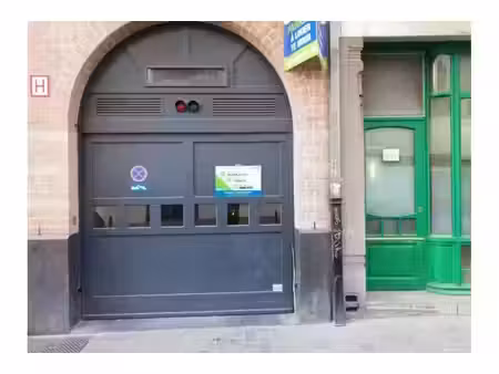 garage à louer à rue du rempart des moines 31 bruxelles (vbe79272)