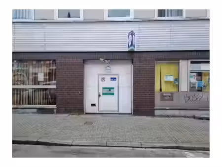 garage à louer à rue du monténégro 138 forest (vbe79312)