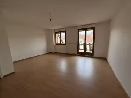 location appartement 4 pièces 81m² hagenthal le bas 68220