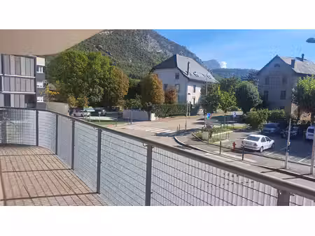 appartement récent challes les eaux 3 pièces 66 m2 avec garage