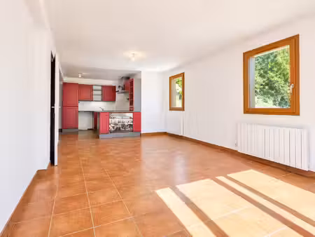 appartement 3 pièces 74 m2 plein sud balcon & parking in