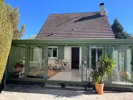 location meublée maison 4 pièces 74 m² à la chapelle-réanville (27950)  1 200 €