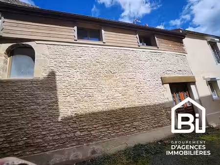location maison 2 pièces 42.85 m² à courseulles-sur-mer (14470)  698 €