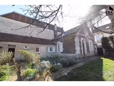 location maison 5 pièces 80m²