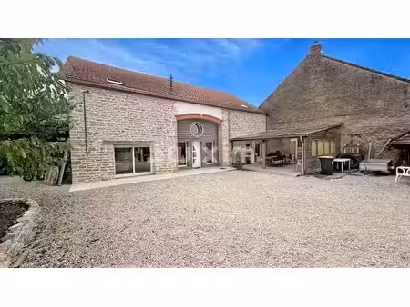 vente maison 6 pièces 243 m² à poncey-lès-athée (21130)  269 000 €