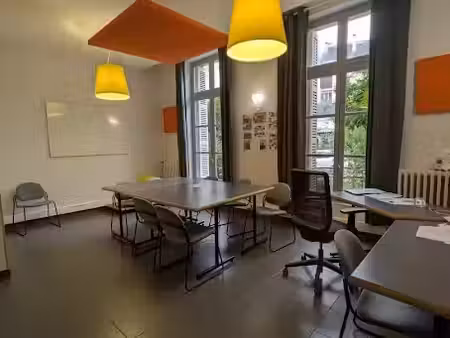 location locaux professionnels 0 pièces 170 m² à tours (37000)  2 755 €