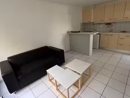 t2 - 7 bis rue des frères lumières 25000 besancon