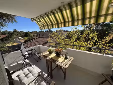 st-exupery - appt. t3 terrasse parkings