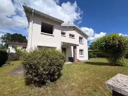 vente maison 7 pièces 140 m² à dax (40100)  267 500 €