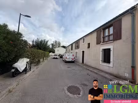 le charme d'un t3 traversant avec terrasse et parking
