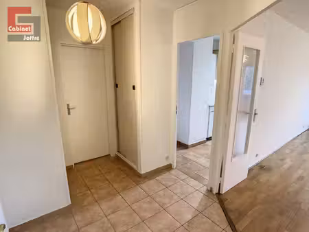 location appartement 4 pièces 83m² avon 77210