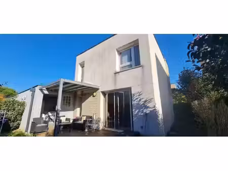 maison t4 avec jardin garage et parking