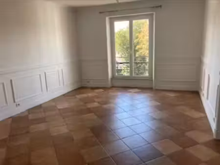 location appartement 132m² lisieux 14100