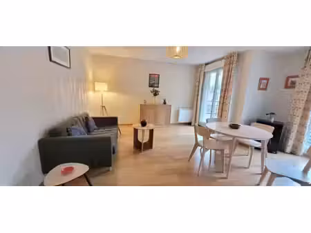 location appartement 2 pièces meublé 50m² issy les moulineaux 92130