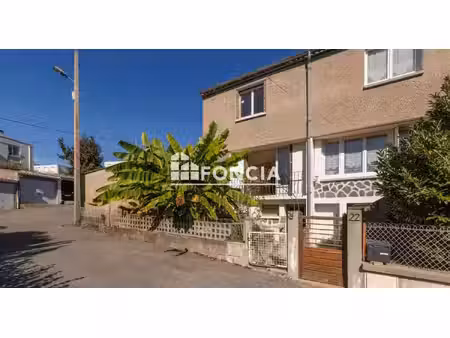 secteur montjuzet - maison t4 63.11 m² avec garage et jardin