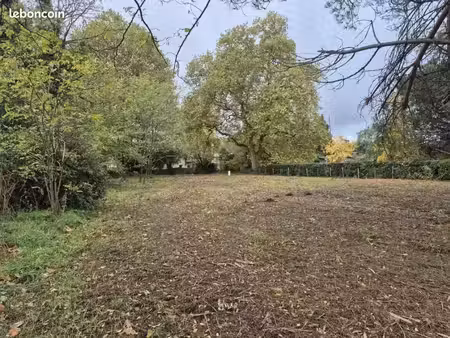 terrain à bâtir à baron (33750)