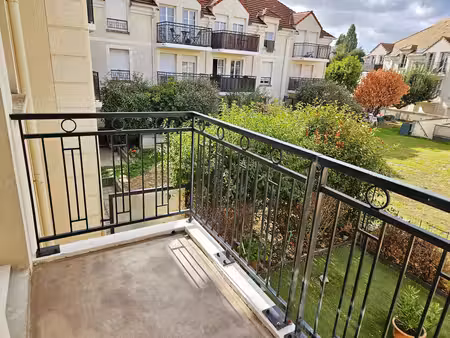 brie-comte-robert – 3 pièces – 2 balcons – 3 parkings – résidence florescence