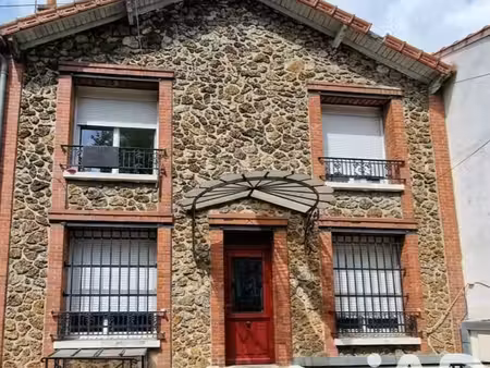 immeuble à la courneuve (93120)