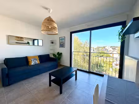 location appartement 1 pièce  27.24m²  la riche