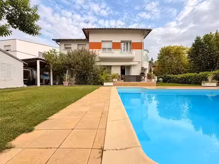 vente maison 6 pièces 199 m² à toulouse (31000)  641 700 €