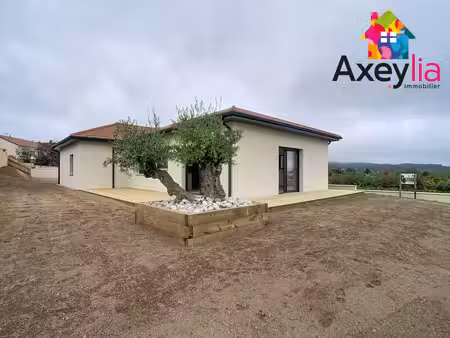 a vendre- côte roannaise - maison neuve de plain-pied 4 chambres sur terrain de 851 m2