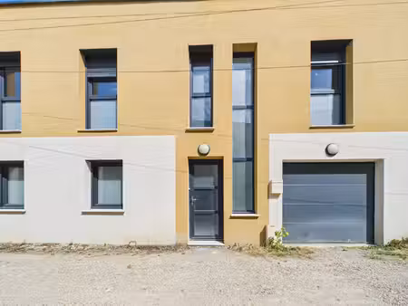 maison 4 pièces à louer à oissel sur seine - réf mesk-m13