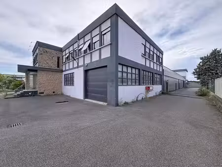 vente entrepôt 2275m²